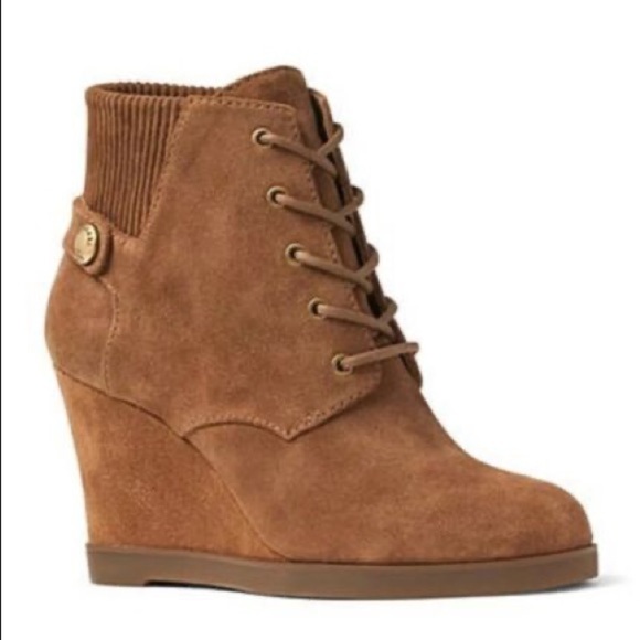 MICHAEL Michael Kors Carrigan Wedge Closed Toe Lace Up Ankle Booties Size 6 - Picture 1 of 11